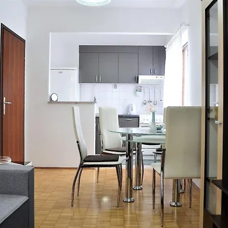 Ferienwohnung Fur 4 Personen Ca 45 Qm In Srima, Dalmatien Norddalmatien - B60466 Apartment Srima